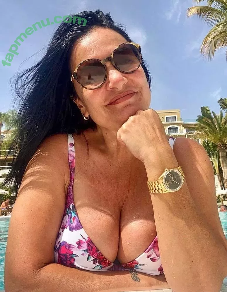 Angela Cavagna nude photo #0054 (angelacavagna)