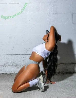 Angela Simmons / angelasimmons nude photo #0506