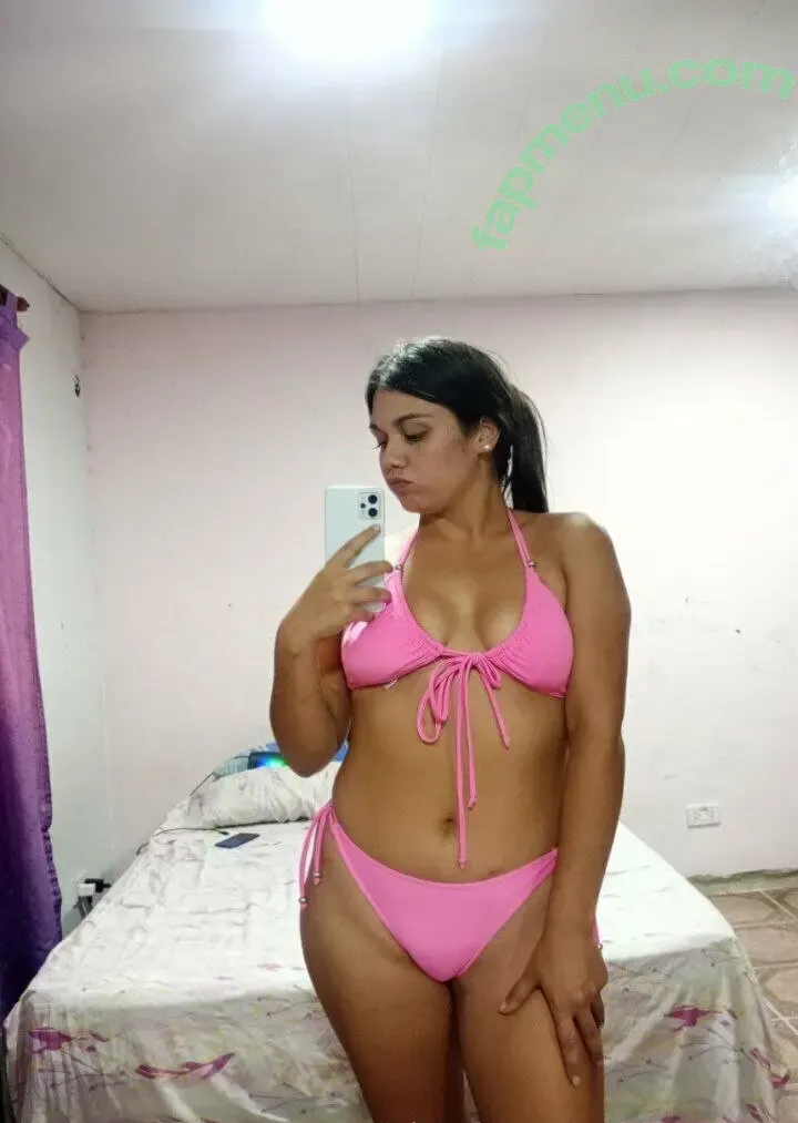 angelawinslow nude photo #0020 (angiewins212)