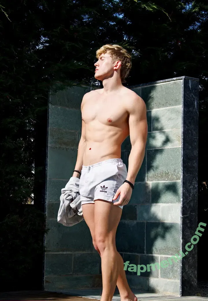 angelicboy nude photo #0009 (therealangelicboy)