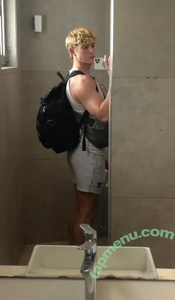 angelicboy nude photo #0021 (therealangelicboy)