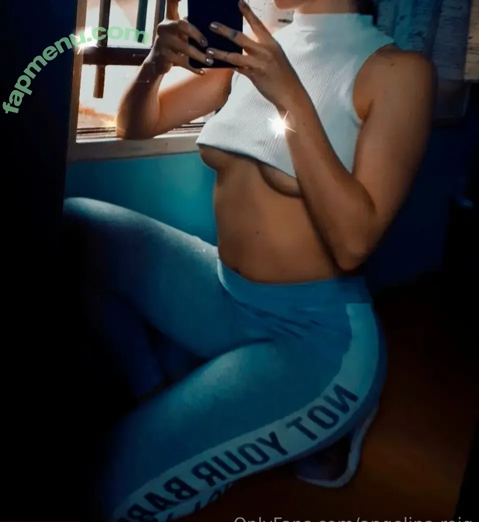 angelinaroig nude photo #0004 (anggereghty)