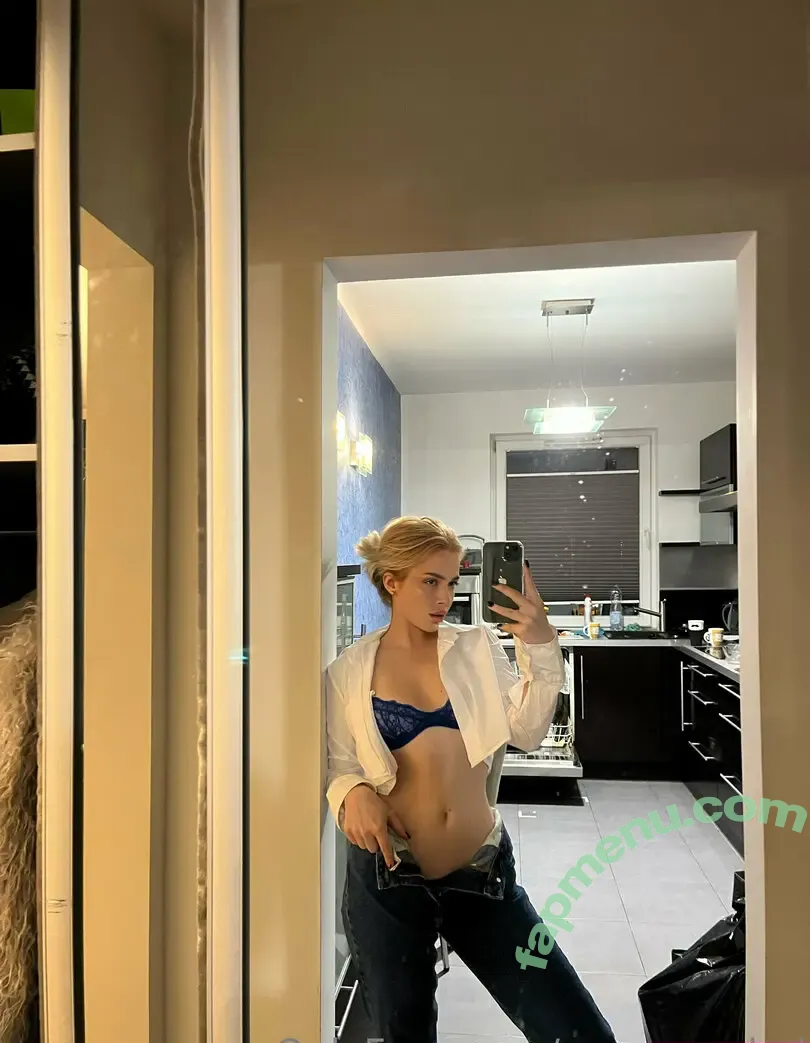 angie_explod nude photo #0017 (angie_ha)