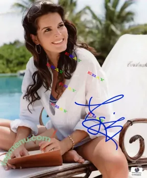 Angie Harmon / angieharmon nude photo #0205
