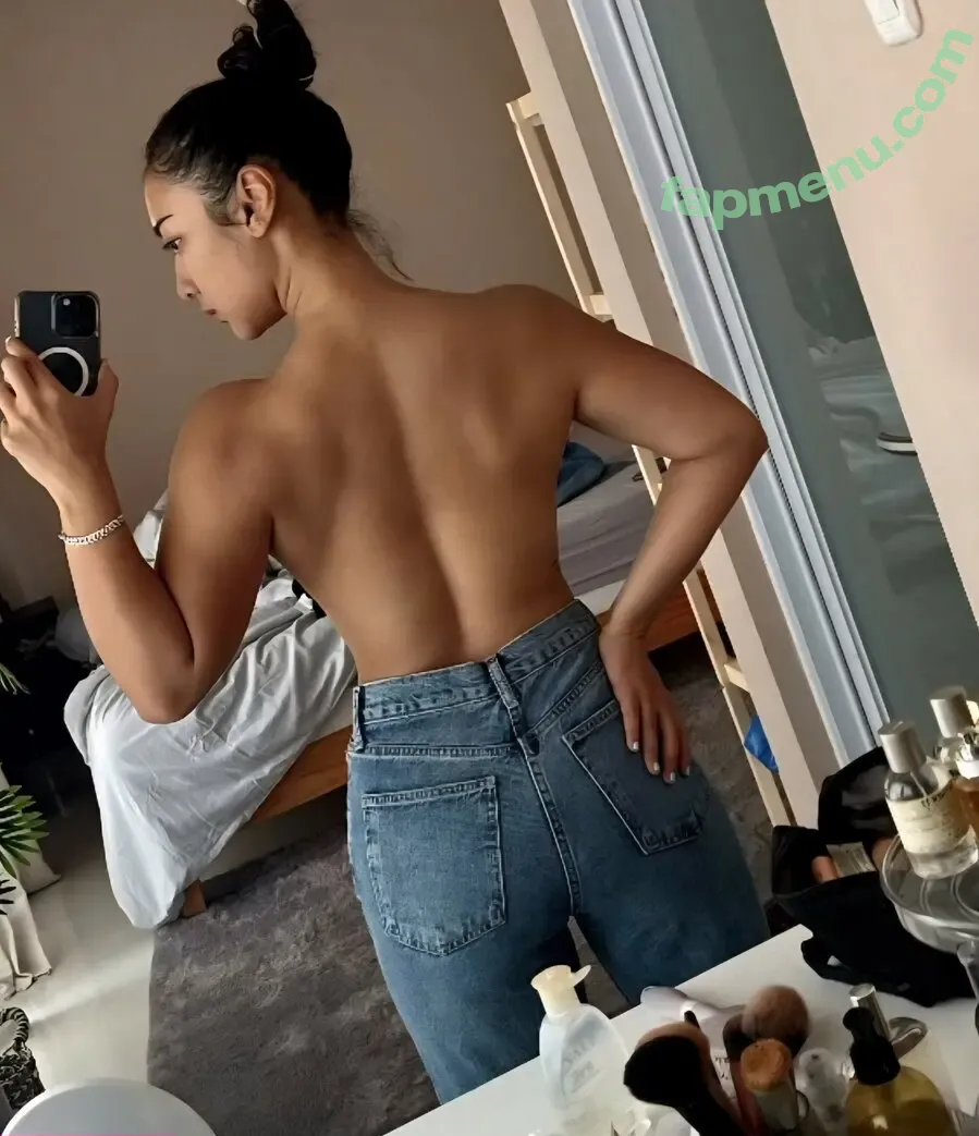 Anindita Hidayat nude photo #0123 (aninditahidayat)
