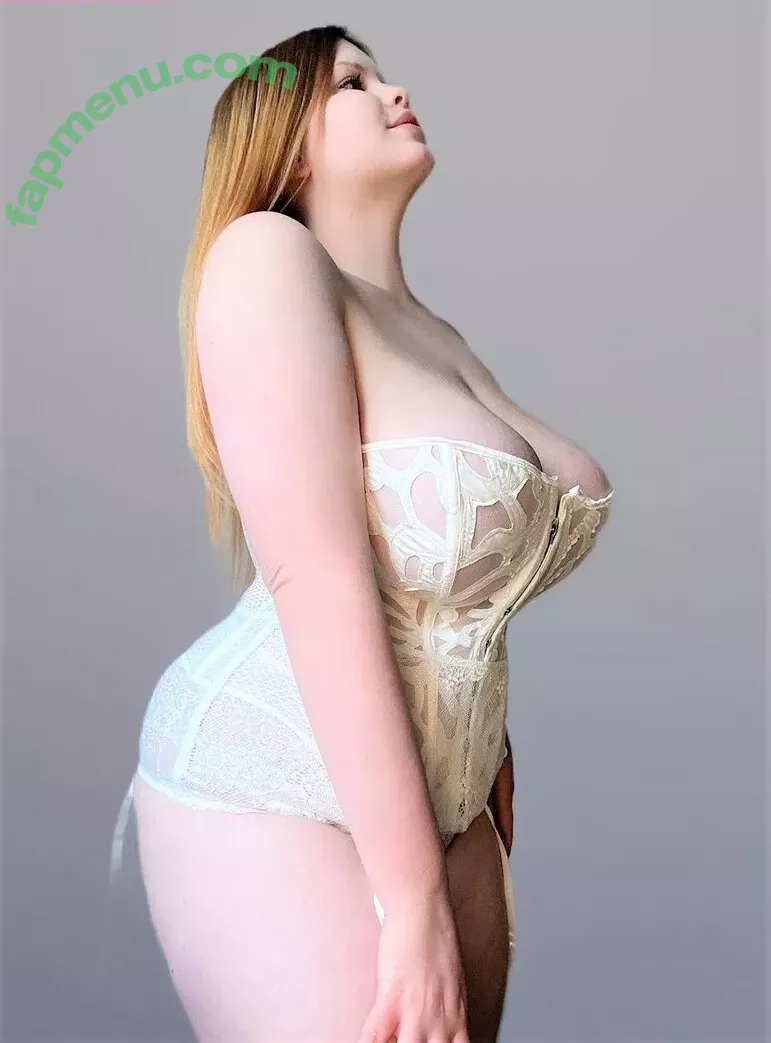 Anna Bernadi nude photo #0489 (AnnaBernadina / BernadiAnna / anna___bern / annabernadi)
