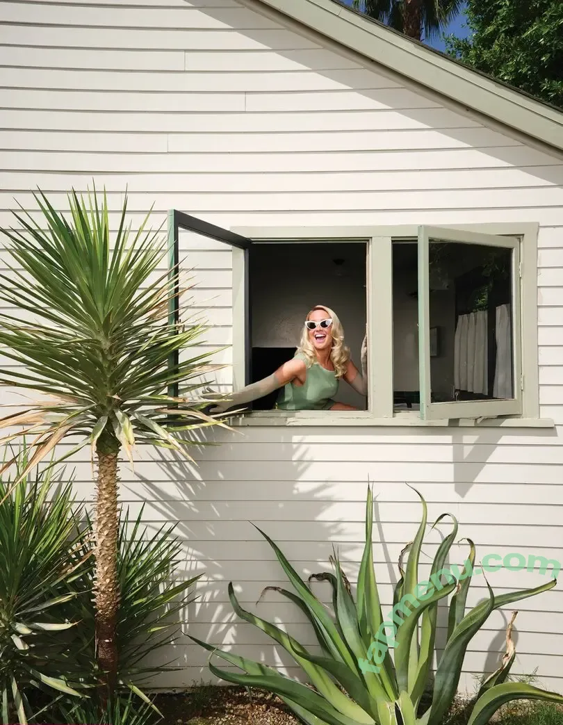 Anna Camp nude photo #0079 (therealannacamp)