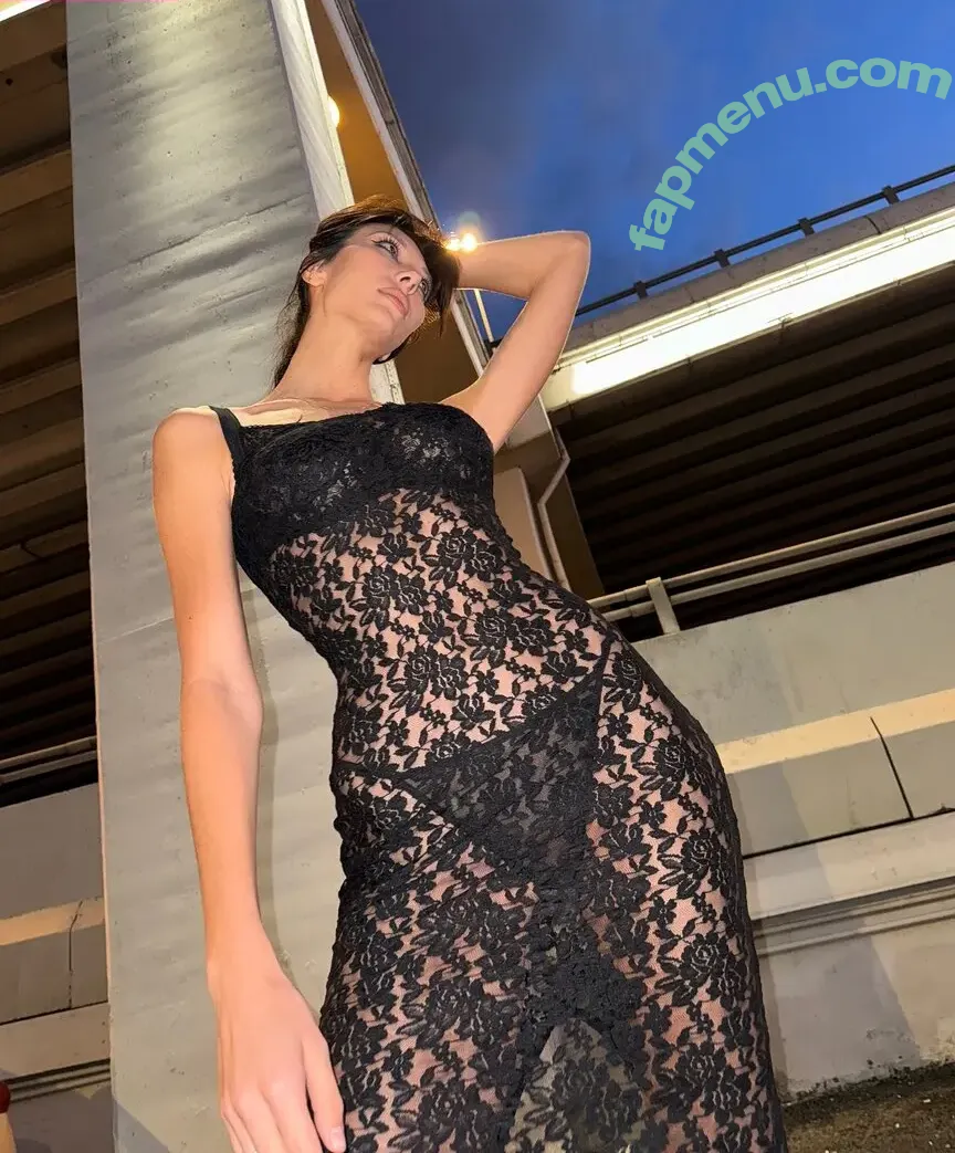 anna_davydovaa nude photo #0012 (anna_davydovaa)