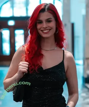 anna.gazanis / AnnaGazanis nude photo #0631