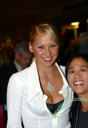 Anna Kournikova / annakournikova nude photo #0375