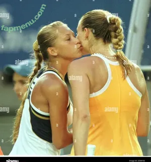 Anna Kournikova / annakournikova nude photo #0455