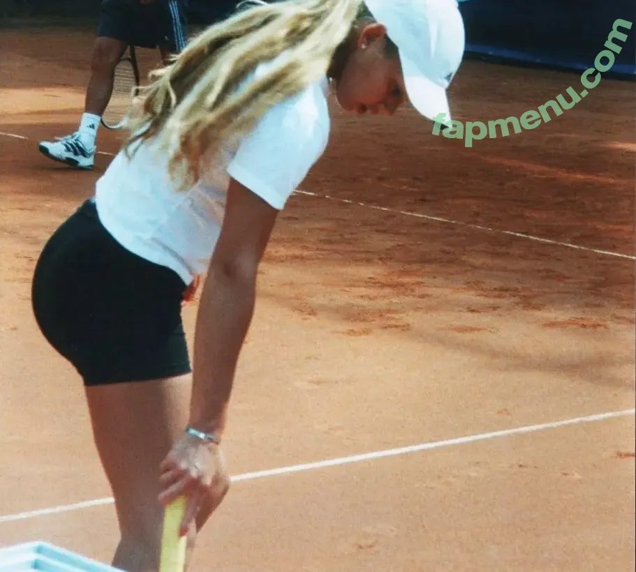 Anna Kournikova nude photo #0433 (annakournikova)