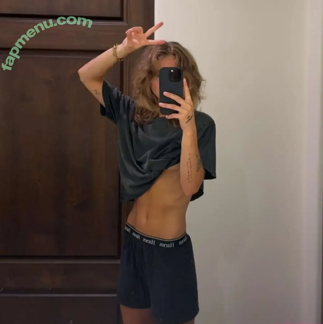 Anna Shumate nude photo #0314 (Annabananaxdddd / annashumate / annashumatee)