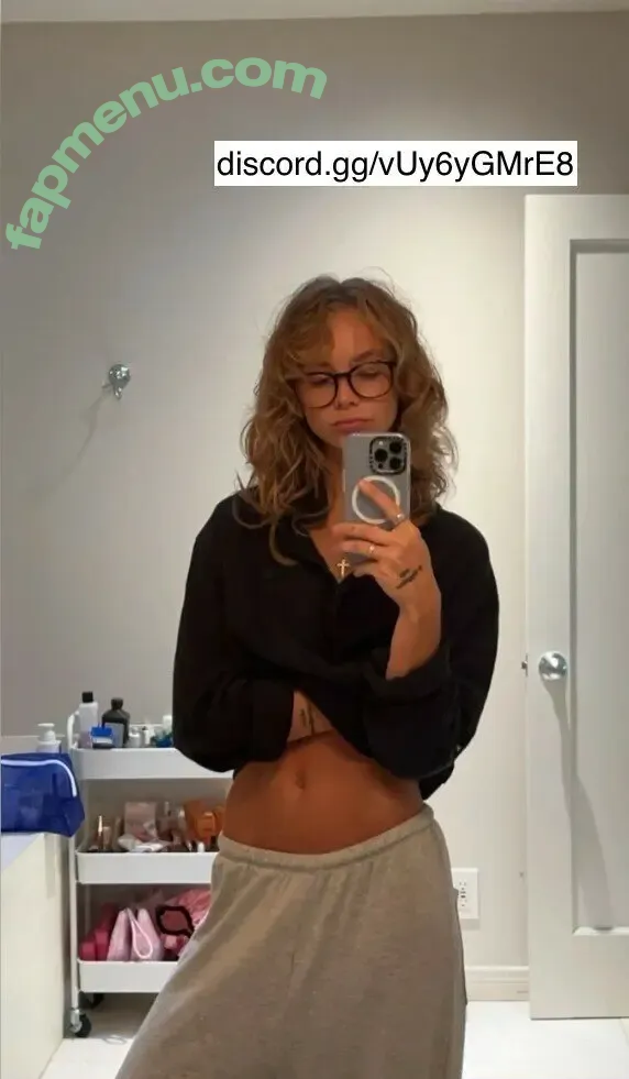 Anna Shumate nude photo #0333 (Annabananaxdddd / annashumate / annashumatee)