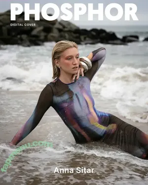  nude photo #0007