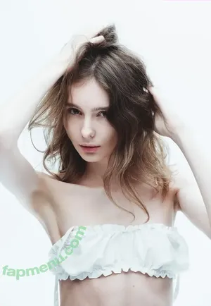 Anna Sorochan / Anisssia / Анна Сорочан nude photo #0003