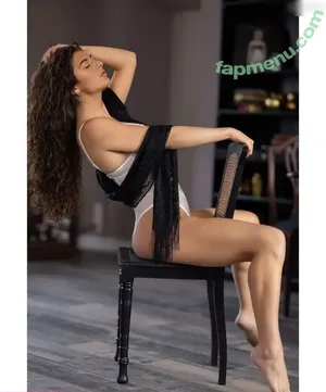 Anna Victoria Binnebößel / victoria.binne nude photo #0101