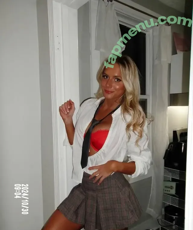 Anna Wright nude photo #0008 (annababy3 / annawright.03 / annawright2)