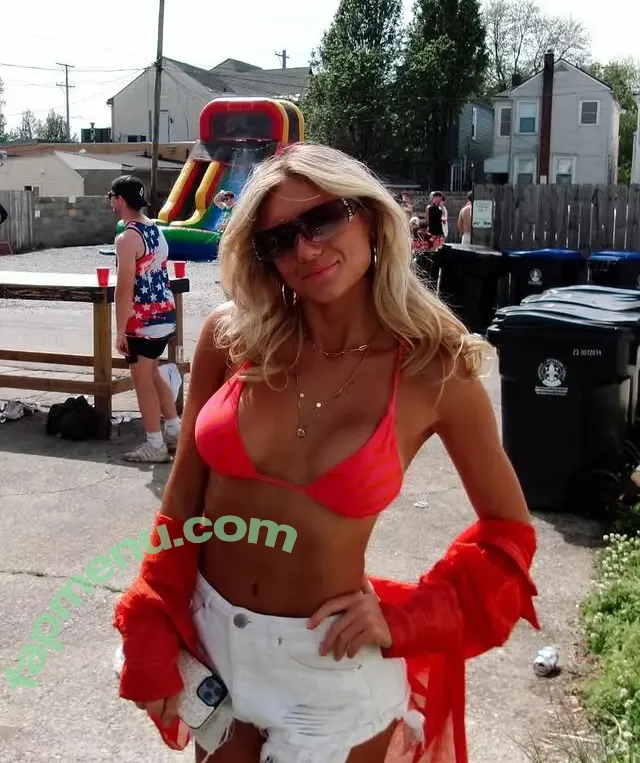 Anna Wright nude photo #0013 (annababy3 / annawright.03 / annawright2)