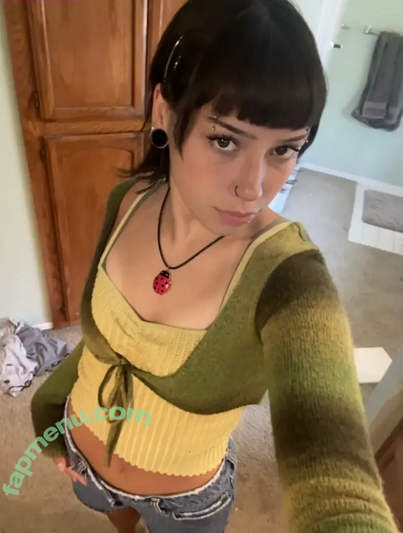 AnnaliseHorror nude photo #0004 (AnnaDeathbed / a.nnalise / mishler)
