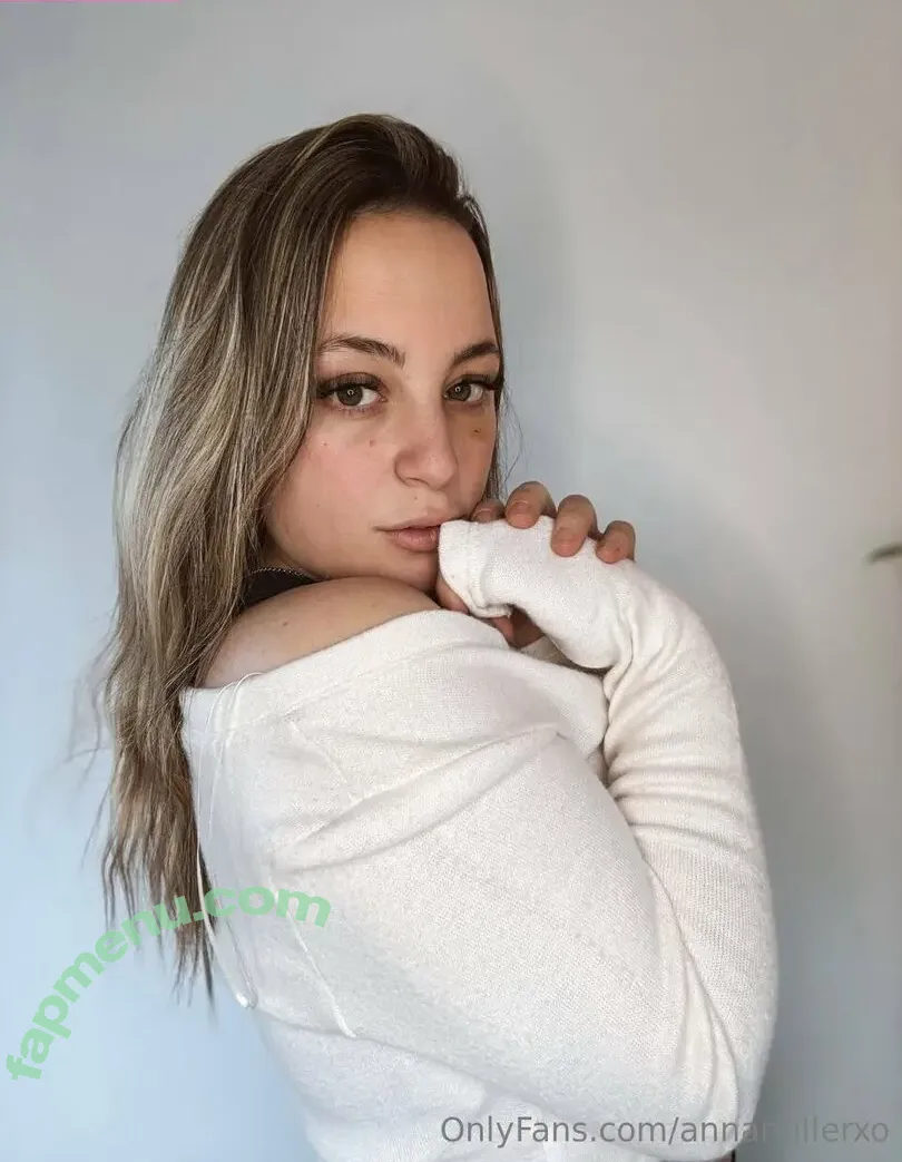 annamillerxo nude photo #0007 (annamillller)