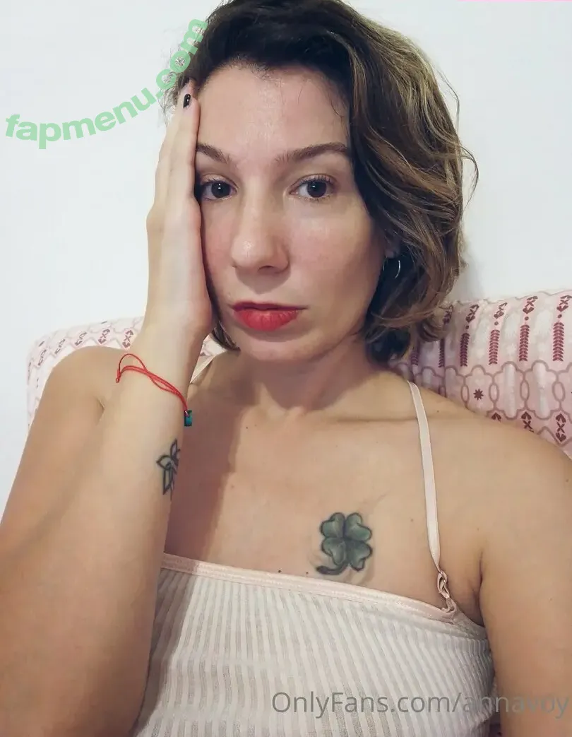annavoy nude photo #0027 (annavoy_)
