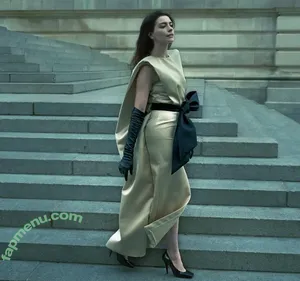 Anne Hathaway / ahathawaynews / annehathaway / heatherannie nude photo #2487