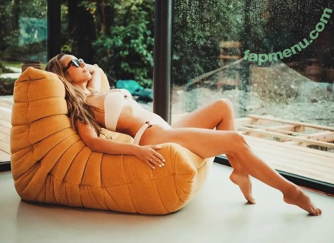 annemariecarpendale nude photo #0004 (annemariecarpendale)
