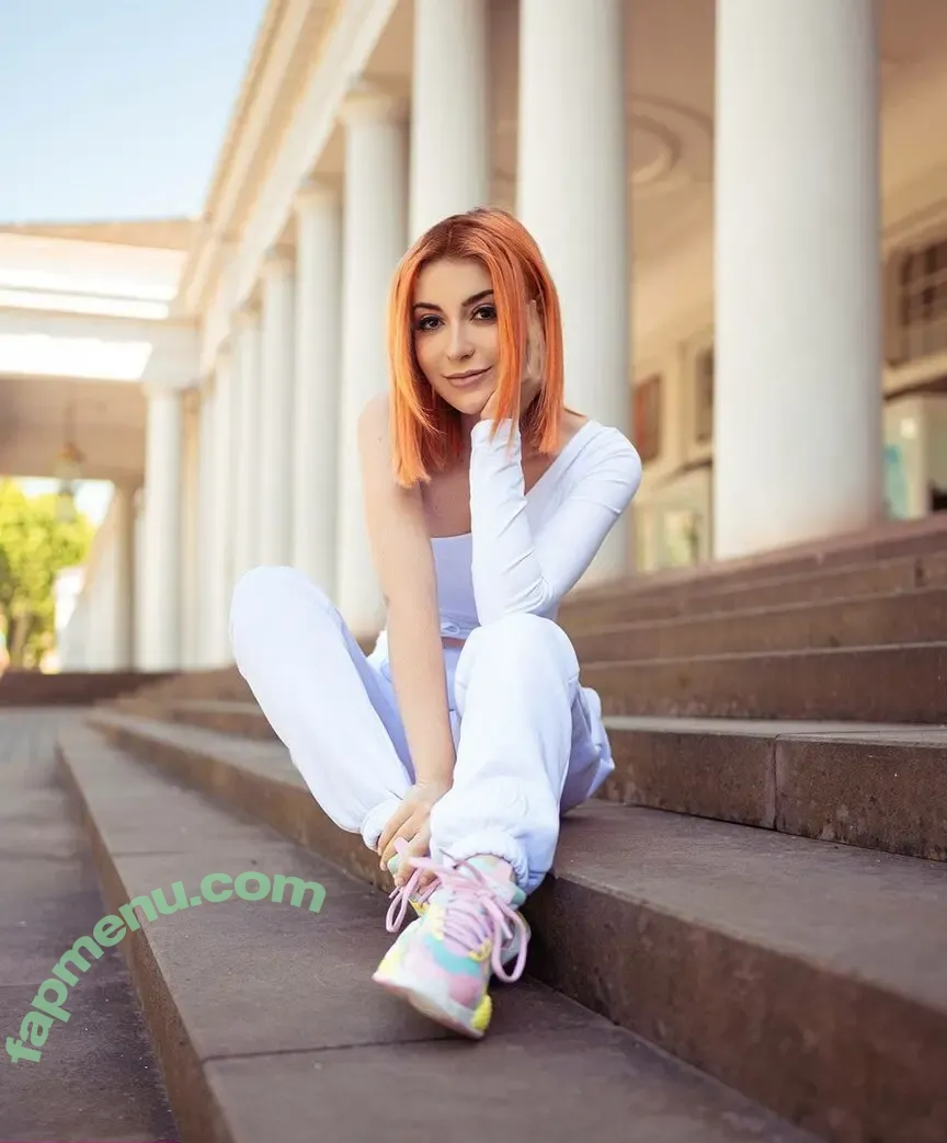 Anni The Duck nude photo #0098 (anni.the.duck / annitheduck)