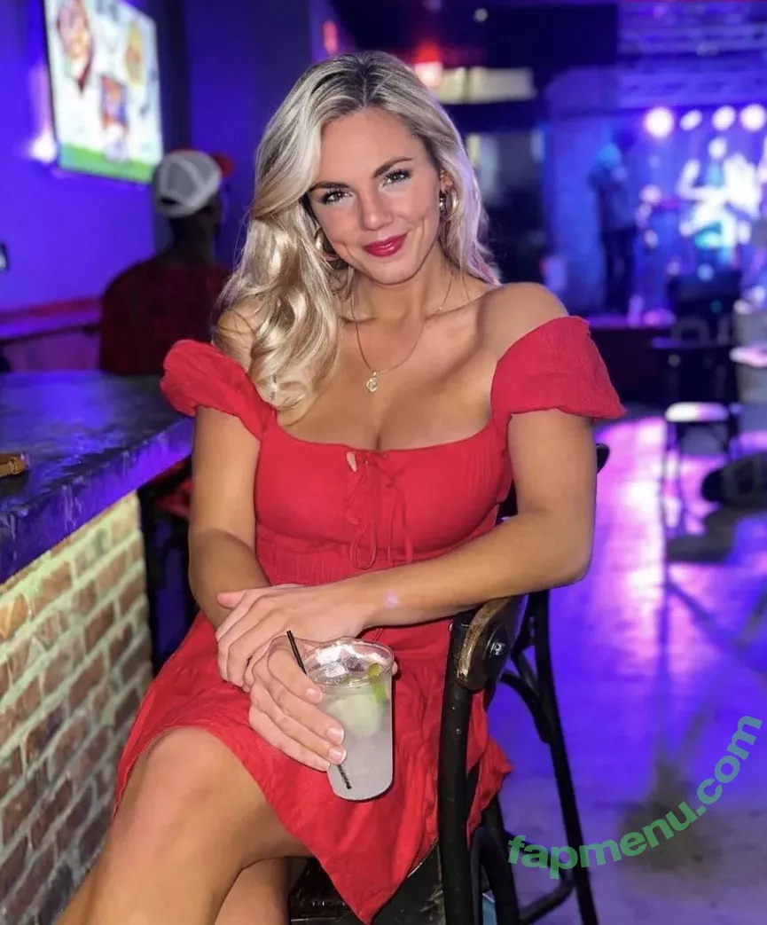 Annie Agar nude photo #0003 (annieagar5)