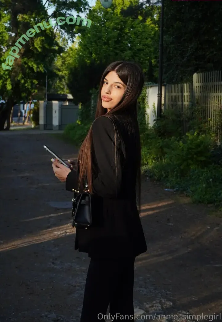 annie_simplegirl nude photo #0039 (annie_simplegirl)