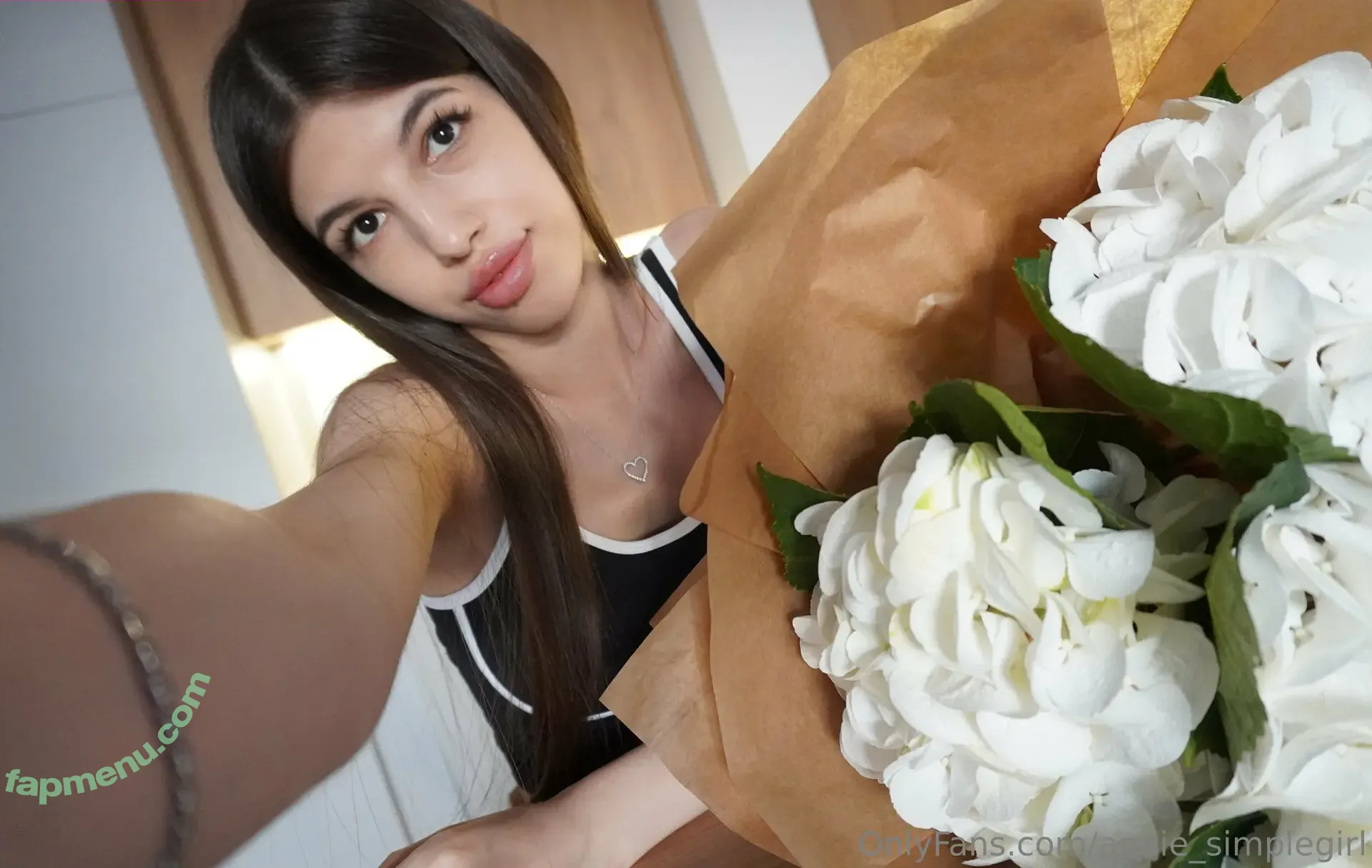 annie_simplegirl nude photo #0052 (annie_simplegirl)