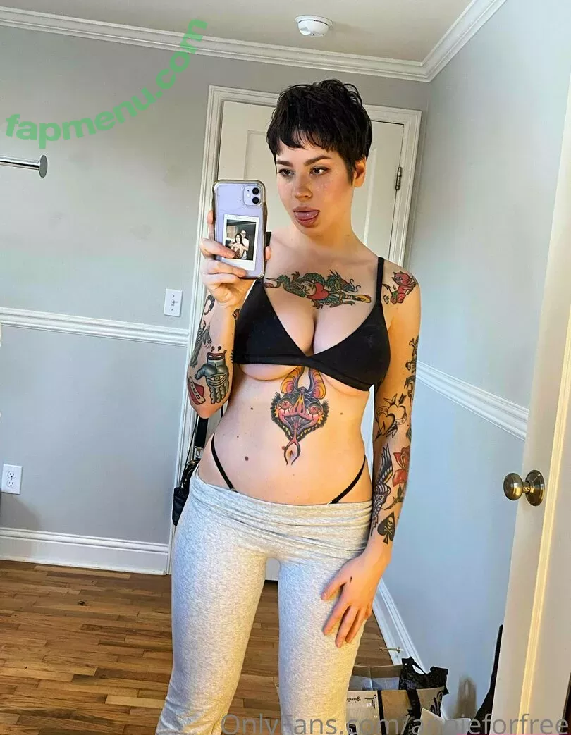 annieforfree nude photo #0005 (annieefree)