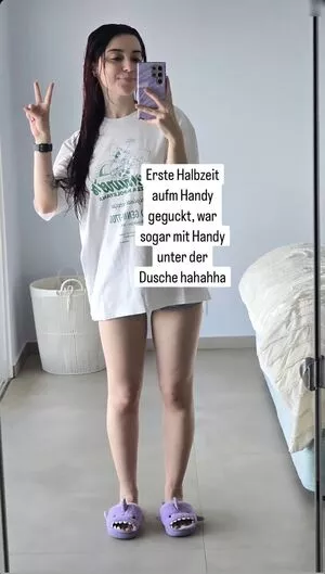 AnniTheDuck nude photo #1112