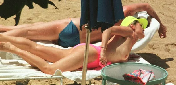 Anthea Turner / antheaturner nude photo #0013