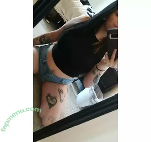  nude photo #0005