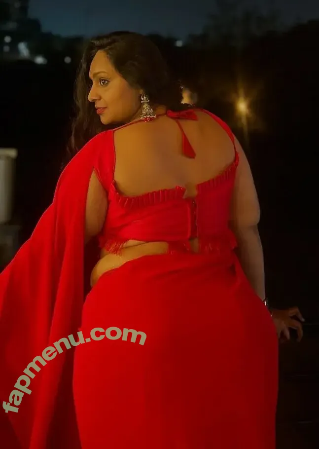 Anupamaswathi nude photo #0009 (anupamaswathiofficial)