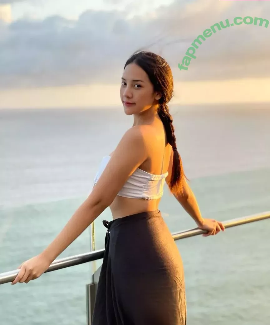 Anya Geraldine nude photo #0039 (anyageraldine / anyaselalubenar)