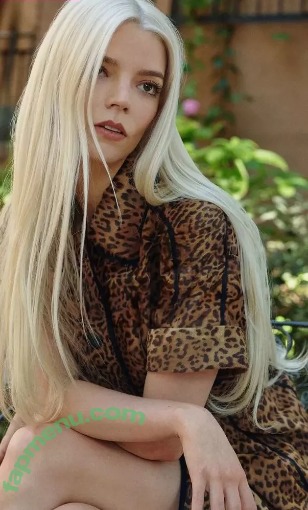 Anya Taylor-Joy nude photo #2906 (Anya Taylor Joy / anyataylorjoy)