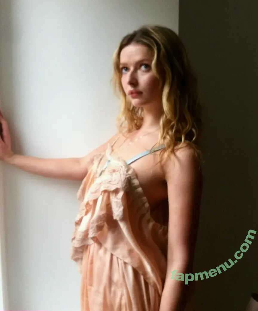 Apple Martin nude photo #0024 (applemartin)