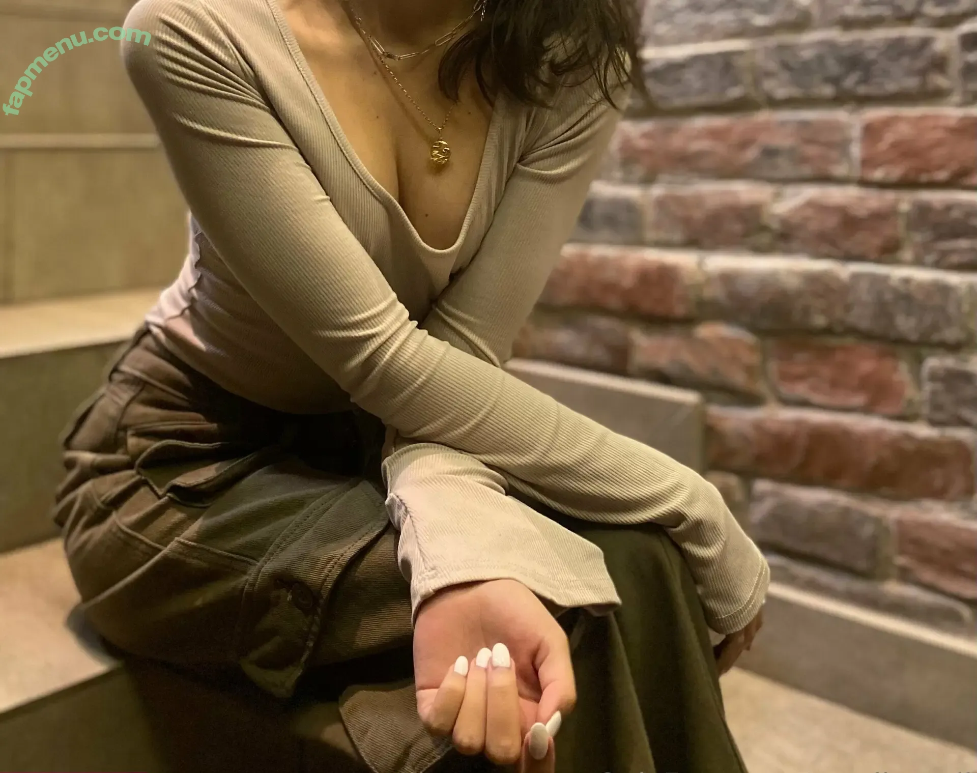 april.amelia nude photo #0004 (yourfavetwinss)