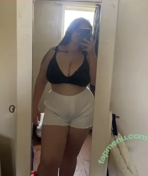 April_Mikaela nude photo #0001