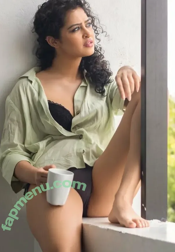 Apsara Rani nude photo #0014 (Apsara Rani)