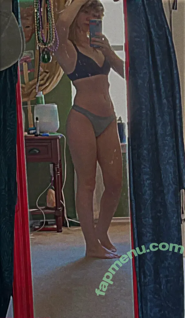 Aqua_marie nude photo #0013 (_.steffannie._ / steffanopolus / the.aqua.marie)
