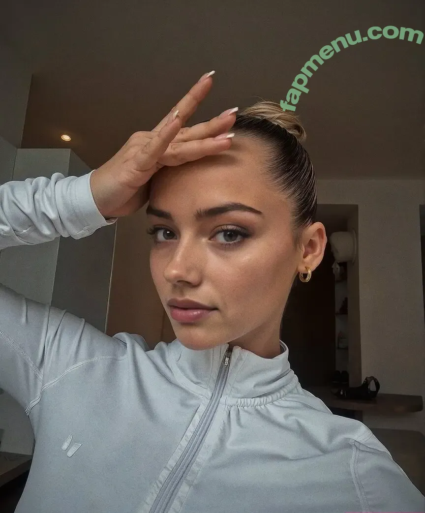 Ariana Artai nude photo #0014 (ariannaarturii)