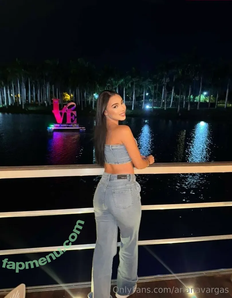arianavargas nude photo #0033 (arianavargas)