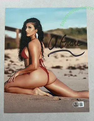Arianna Grace / ariana.grace / ariannagrace_wwe / ariannagracewwe / bianca carelli nude photo #0189