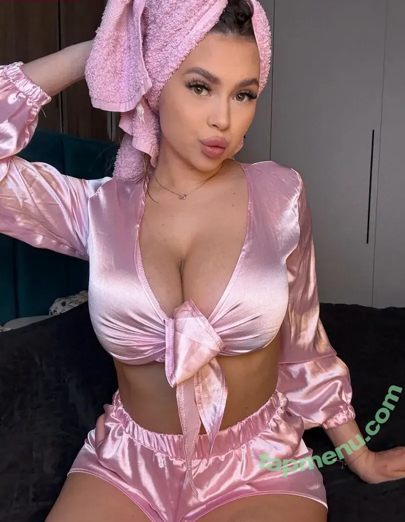 ariannanoir nude photo #0031 (ariannaorrr)