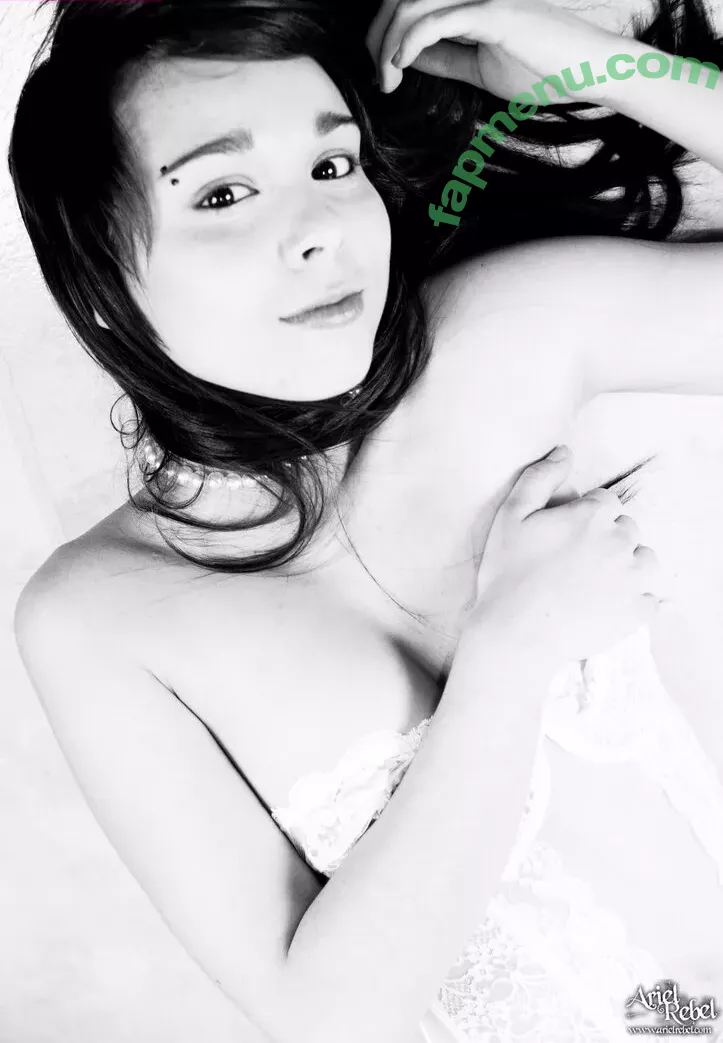 Ariel Rebel nude photo #1915 (arielrebel / missarielrebel)