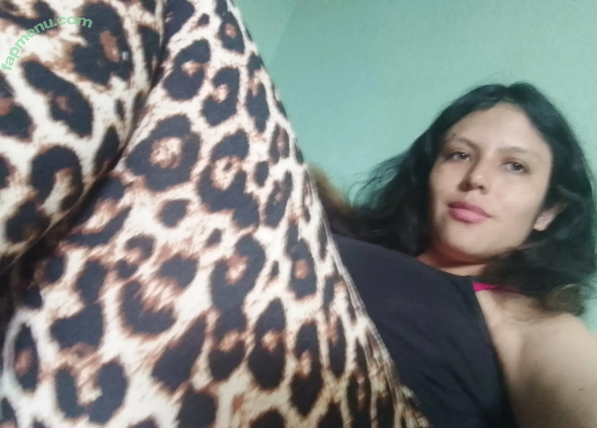 arielhardcr nude photo #0017 (arielhardcr)